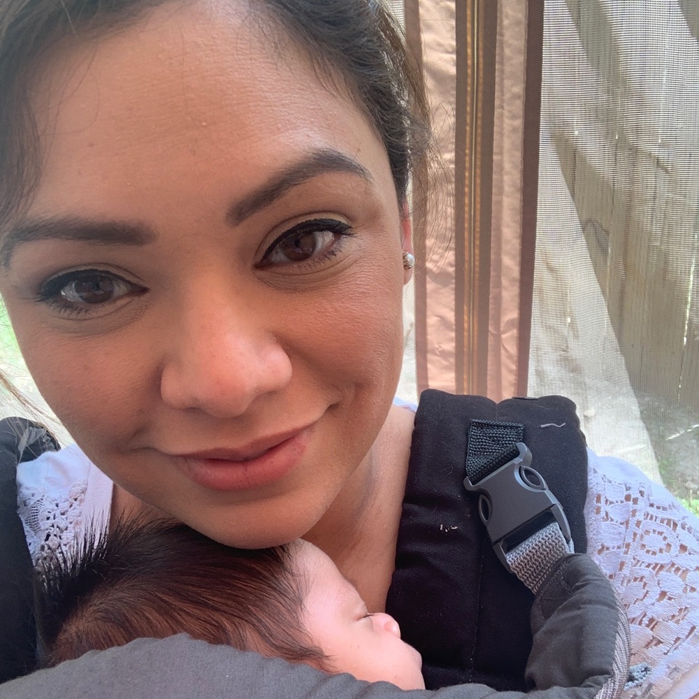 Meet your Posher, Violeta
